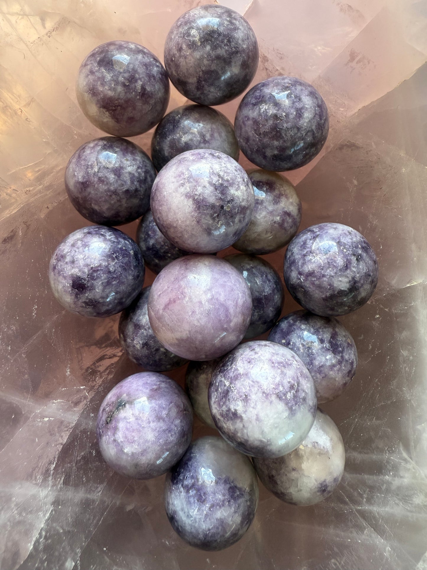 Mini Spheres