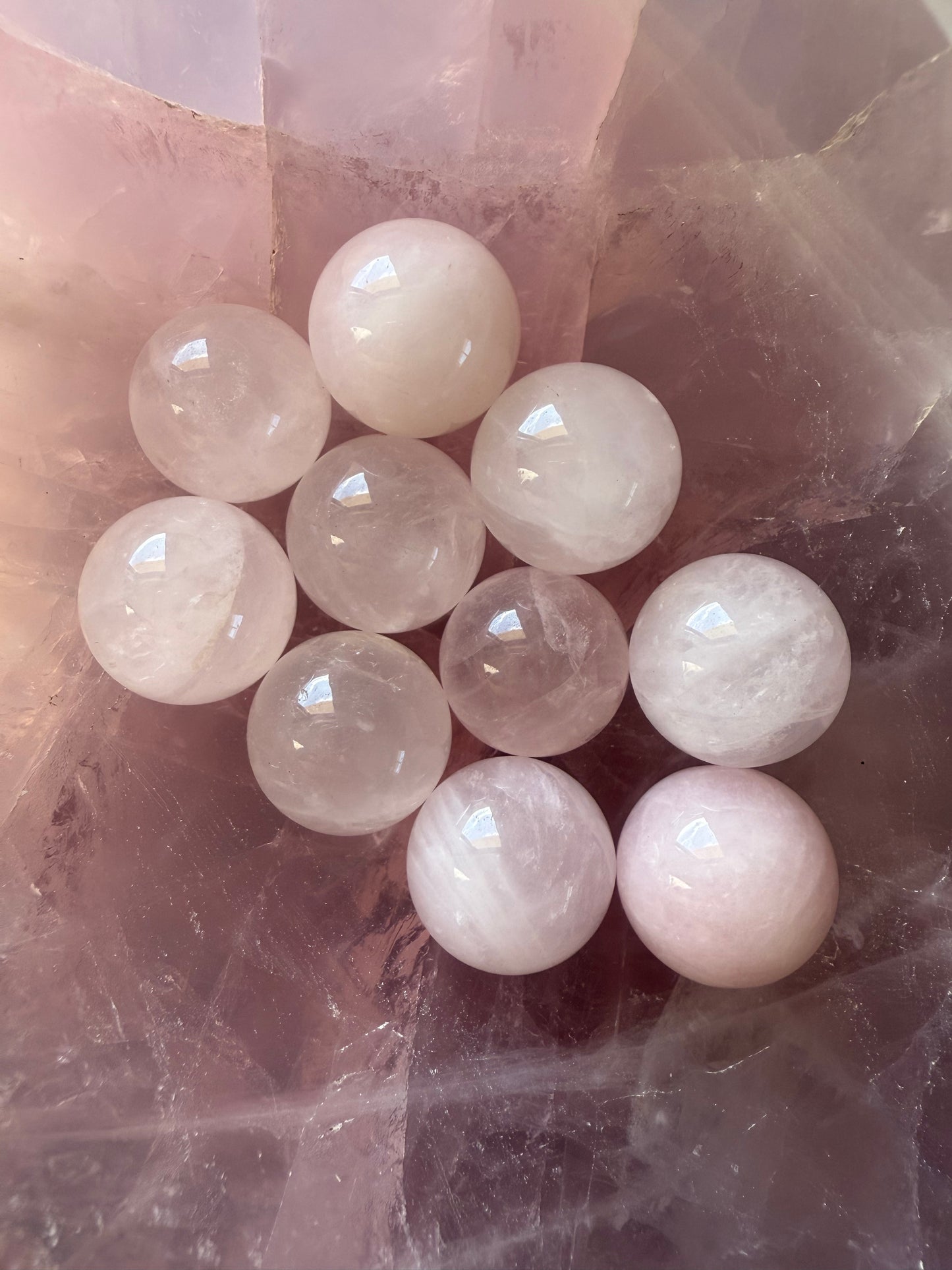 Mini Spheres