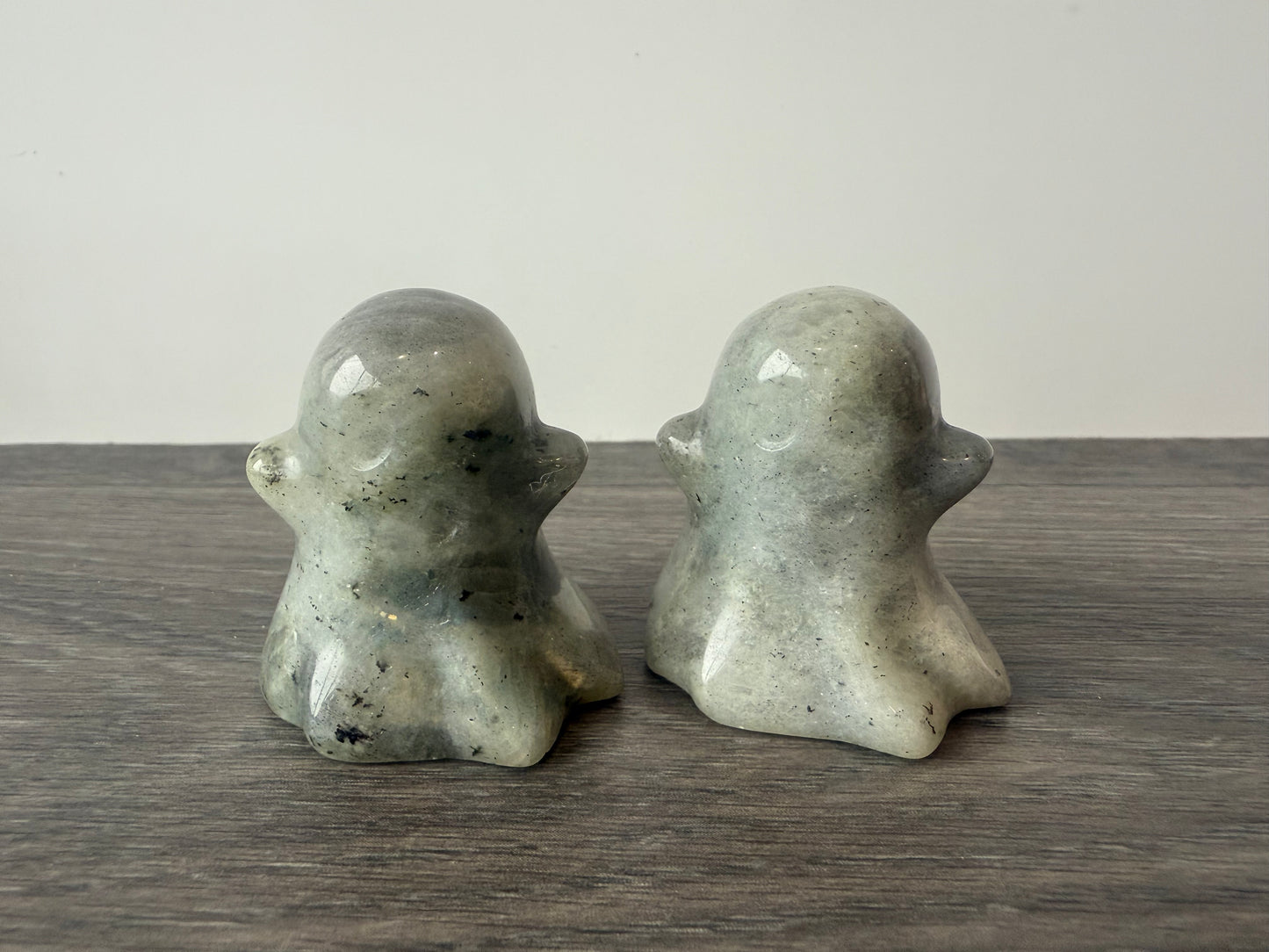 Chunky Ghost Carving