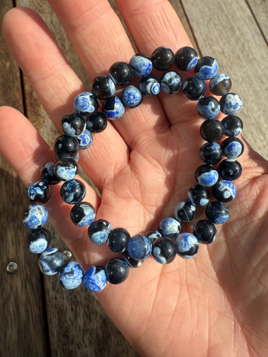 Dyed Orca Agate Bracelet